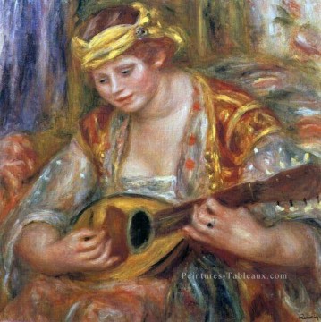  renoir art - femme avec une mandoline Pierre Auguste Renoir